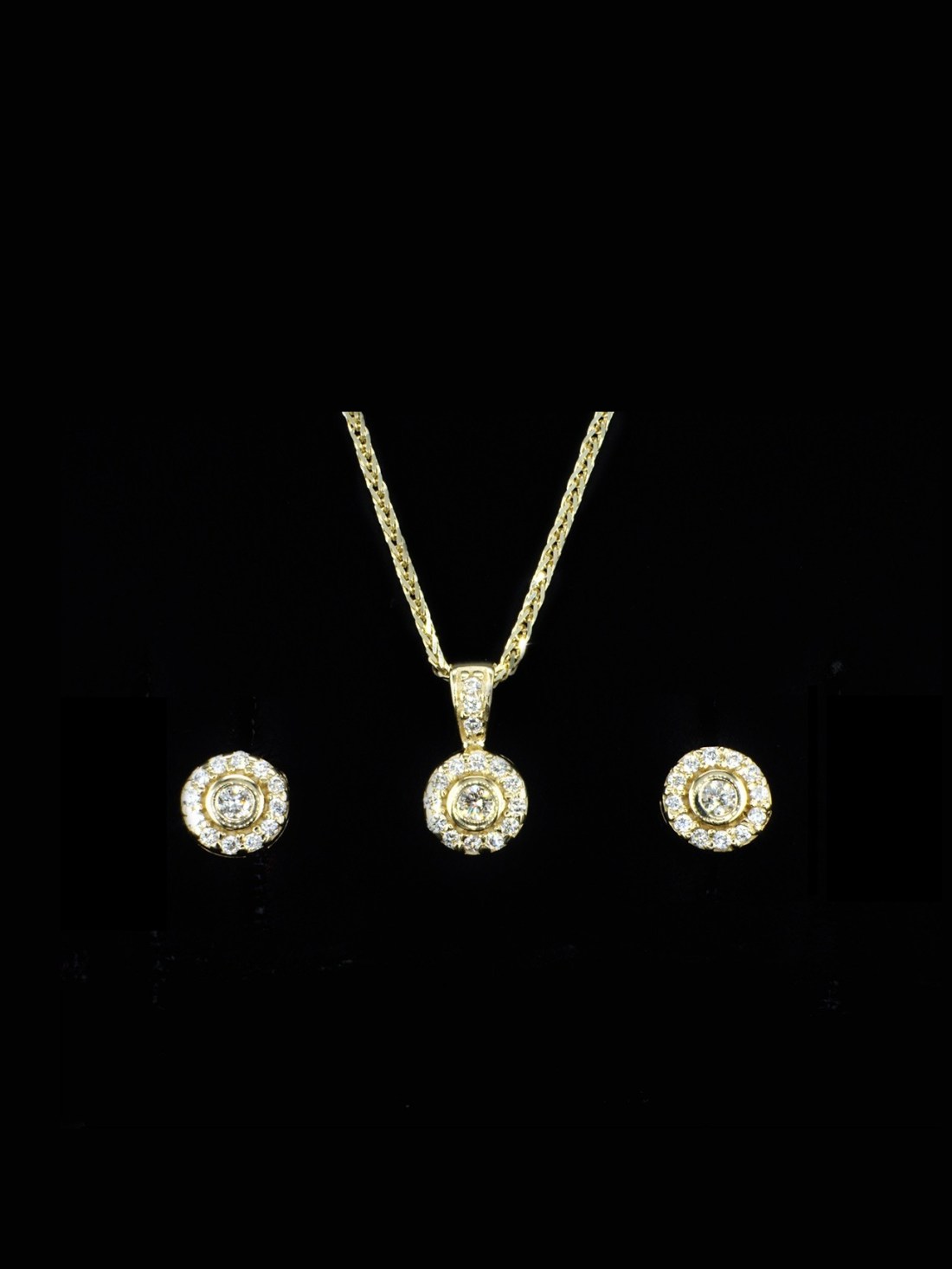 Round Halo Set